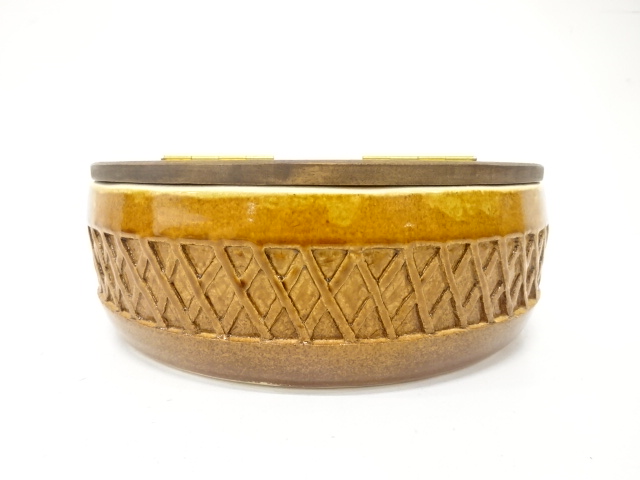  内葡萄唐草　平水指